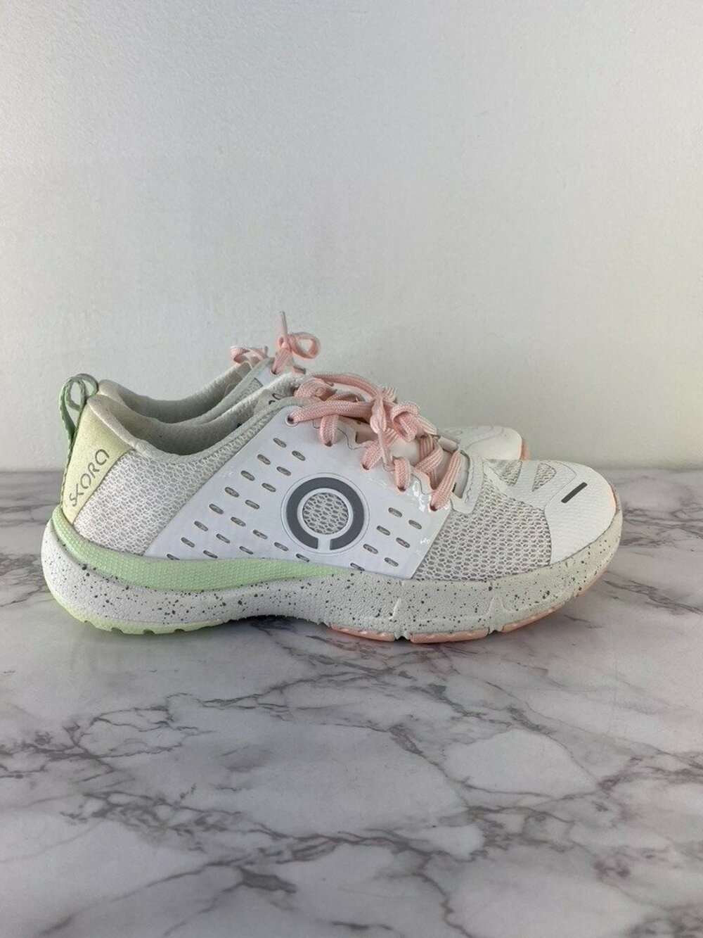 Skora Women's White & Pink Running Comfort Shoes SZ 7